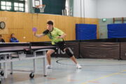 Yannic Girra am 18.10.2025 beim Oberliga-Punktspiel SV Friedrichsort - TTC Düppel