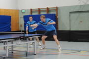 Niklas Munz und Tomasz Tomaszuk am 18.10.2025 beim Oberliga-Punktspiel SV Friedrichsort - TTC Düppel